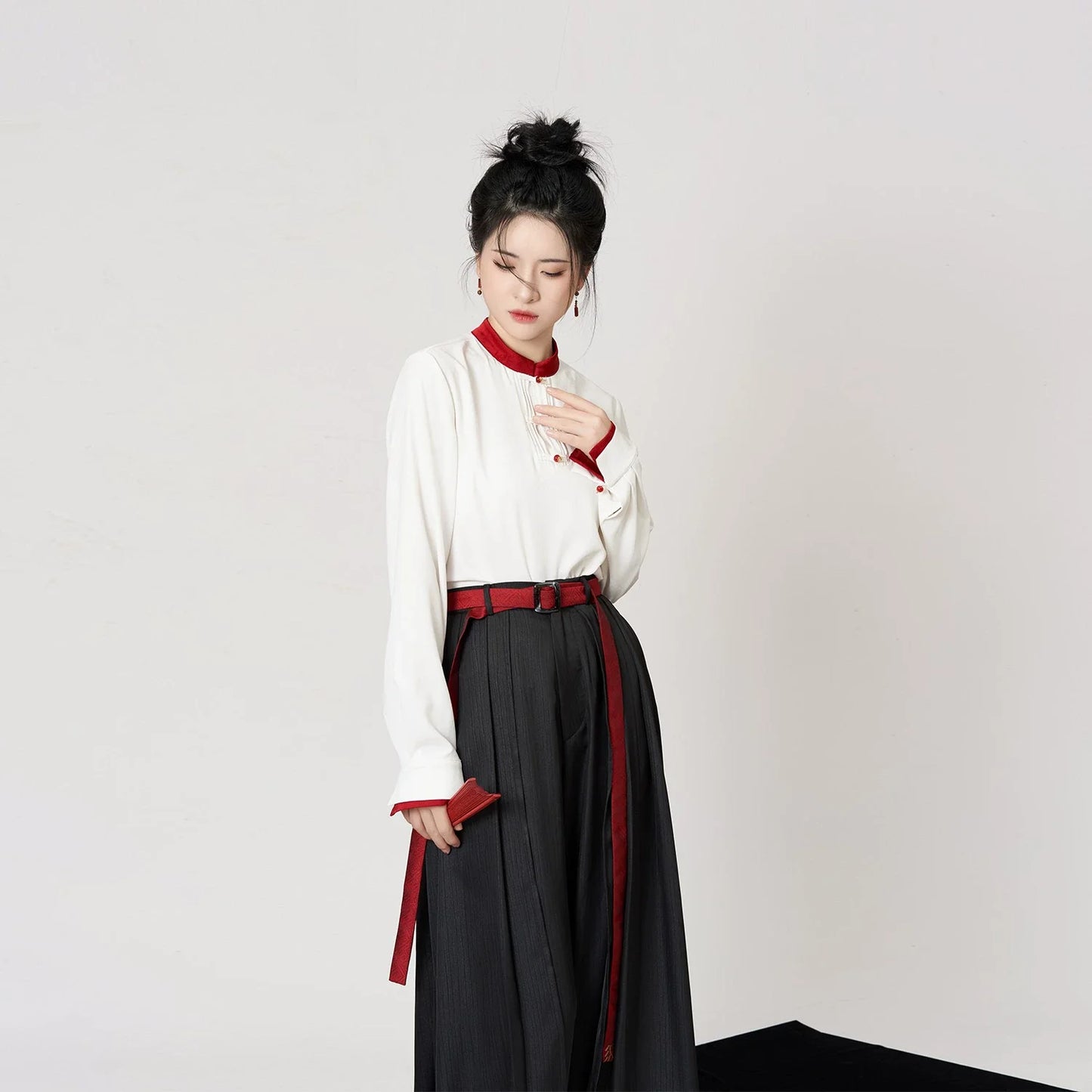 New Chinese Style Women Gold Thread Embroidered Vest, Top & Wide Leg Pants - Firefinch 火雀 (Preorder)