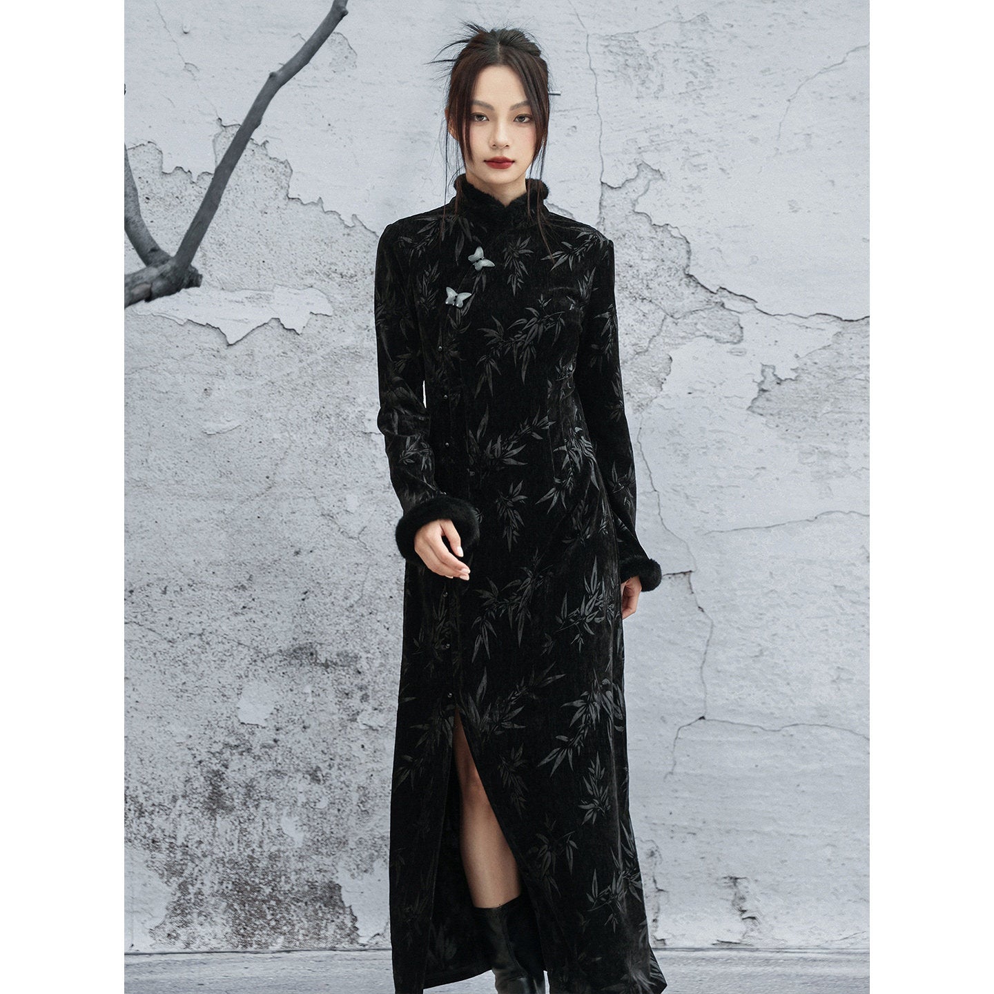 New Chinese Style Bamboo Leaf Embossed Slit Cheongsam Dress - Rongyue 溶月