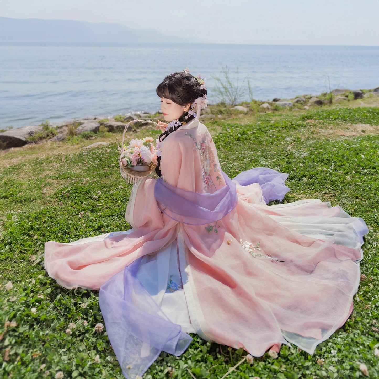 Chuntian Hua 春田花 - Fairy Spring and Summer Daily Tang Dynasty Style Qixiong Ruqun