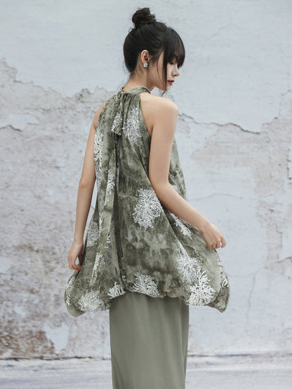 New Chinese Style Chrysanthemum Embroidered Dress Halter Neck Sleeveless Dress - Yaju 雅菊