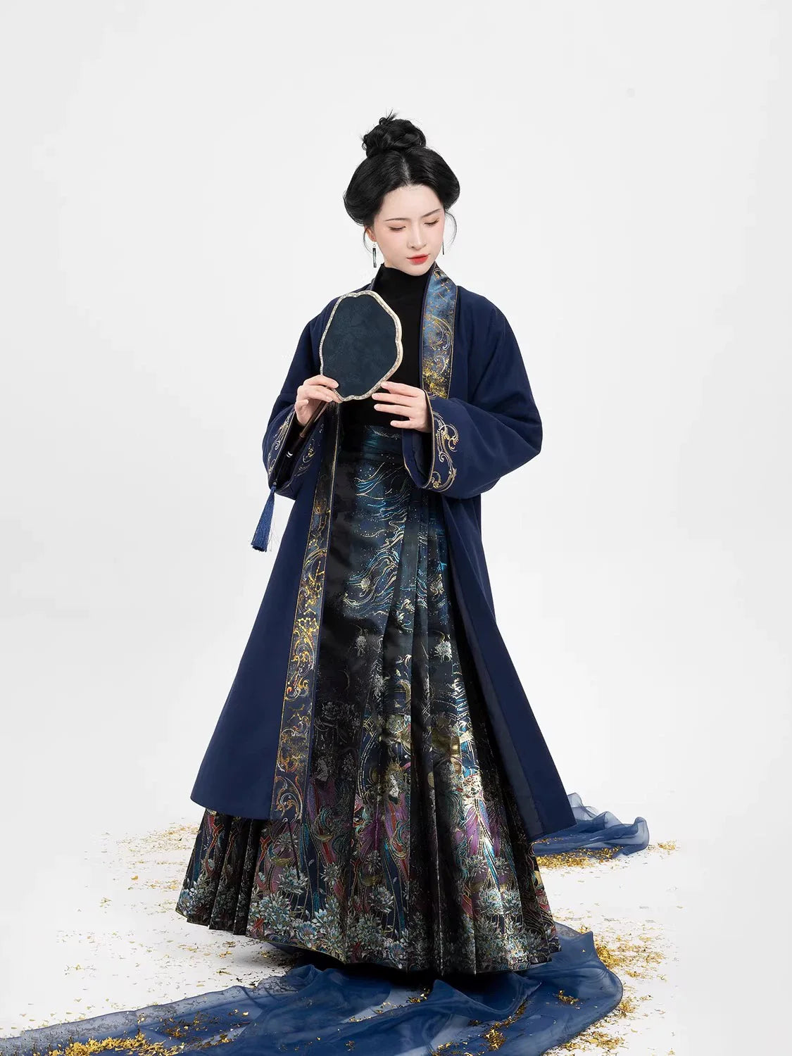 Chinese Blouse & Mamian Skirt Outfit | Luna God 月神