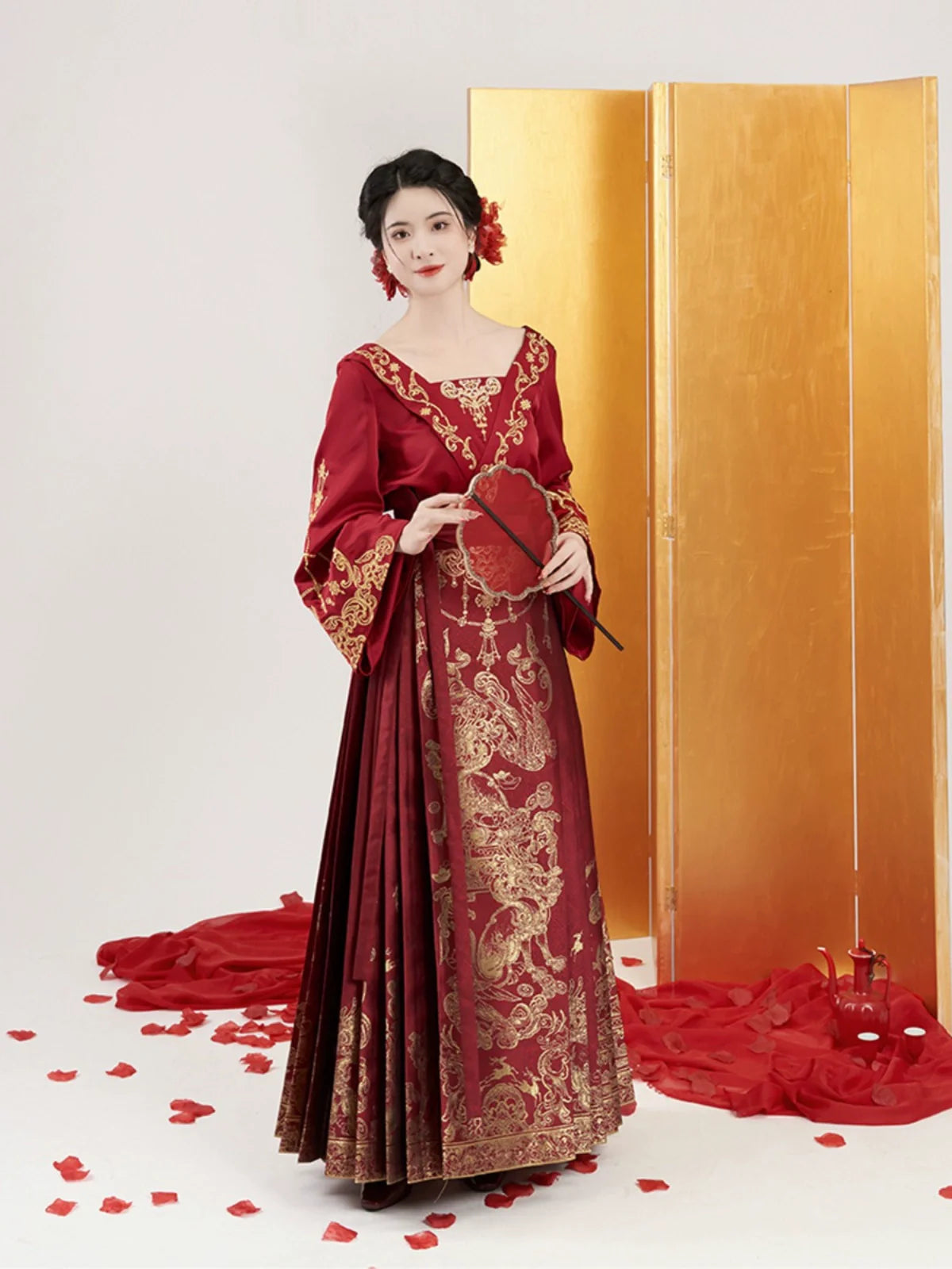 Ming Dynasty Wedding Hanfu Set & Mamian Skirt | Zhulian 珠联璧合