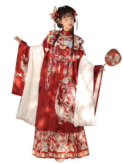 Ming Dynasty Hanfu Set with Embroidered Cloud Collar & Mamian Skirt | Fengxi 凤溪