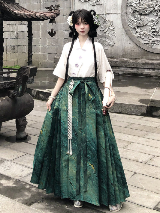 Galaxy - plus size hanfu Ming Dynasty mamianqun — front view