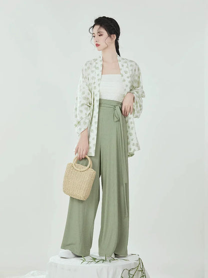 Song Dynasty Modern Hanfu Set with Winged Sleeve Top and Wide Leg Pants - Wrapped Leaves 裹叶 (Preorder)