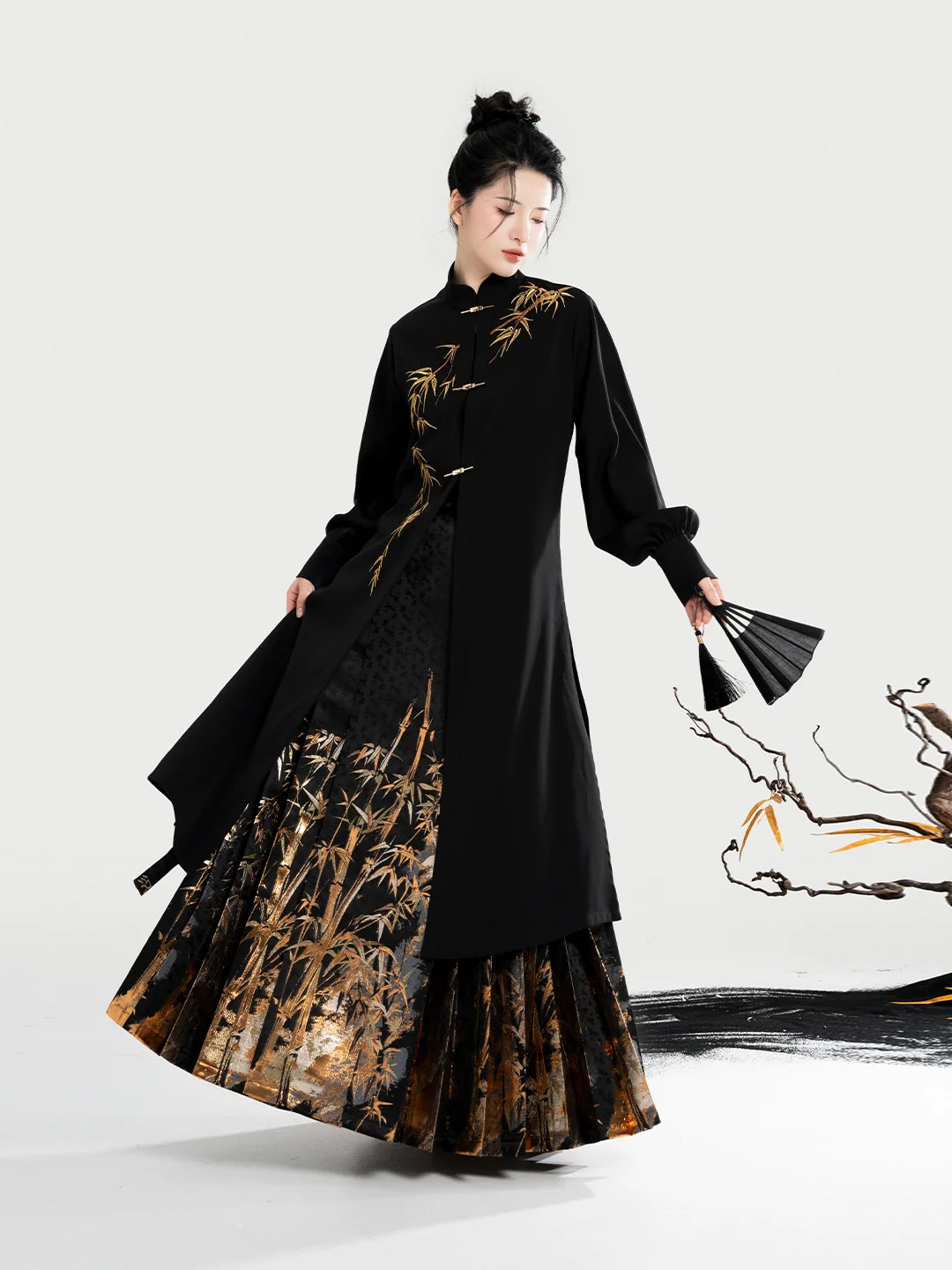 Chinese Blouse & Mamian Skirt Outfit | Golden Bamboo Ink 金墨竹