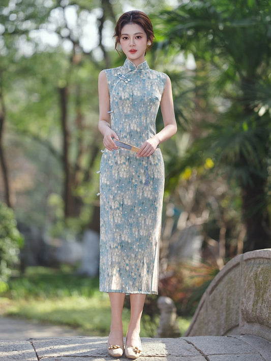 Sleeveless Patterned Midi Cheongsam | Bubbles