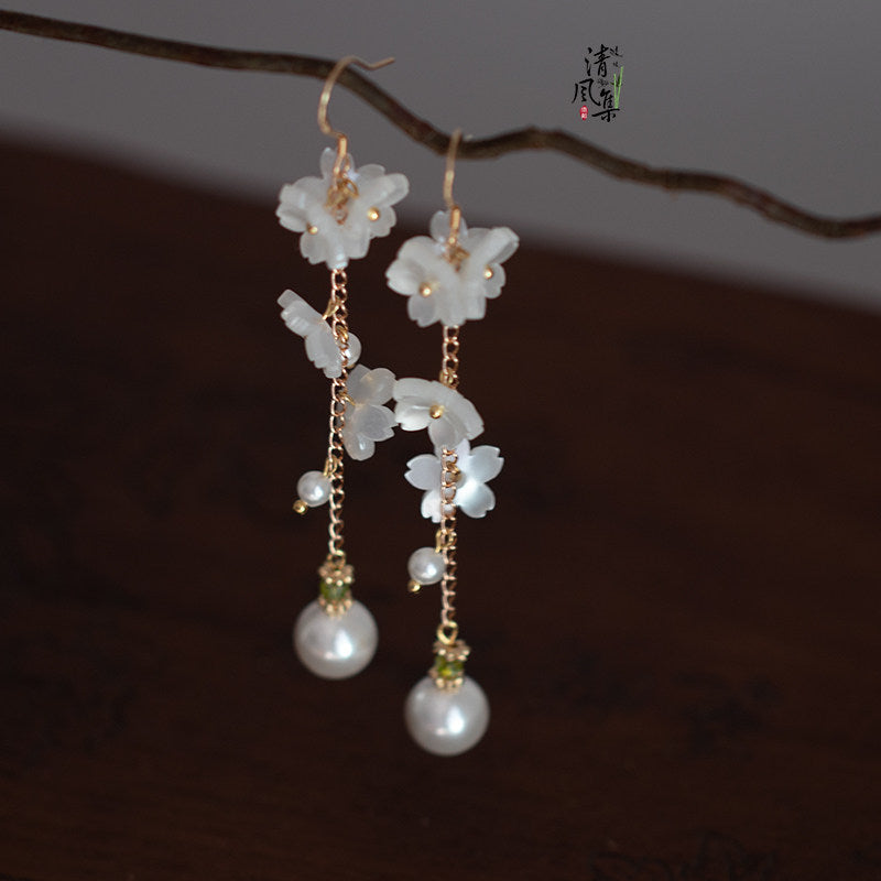 Snow Blooms Earrings | Hanfu Jewelry