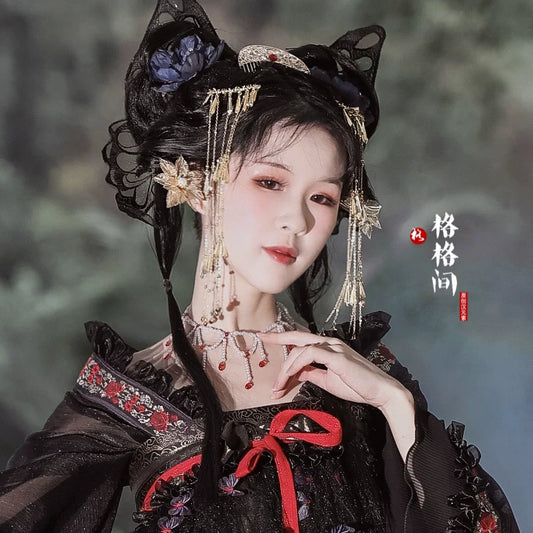 Hair Comb: Min Yin