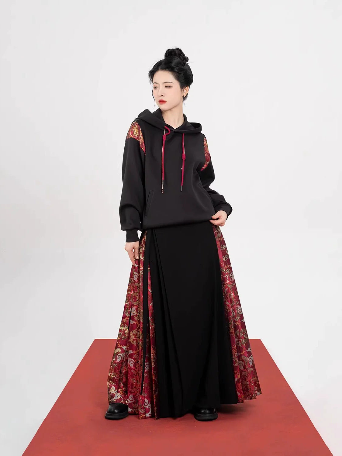 New Chinese Style Chinese Festivals Set Red Hooded Sweatshirt & Mamianqun - Such Deer 如芒在鹿 (Preorder)