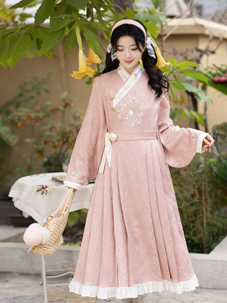 New Chinese Style Spring Dress - A Bite of Peach 一口桃叽 (Preorder)