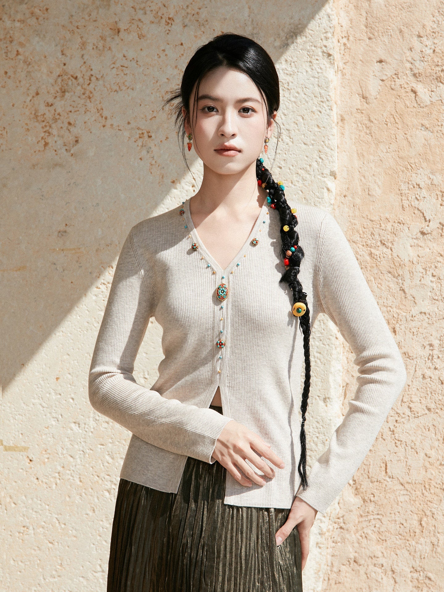 New Chinese Style V-Neck Knitted Cashmere Blend Sweater - Zhuozhuo 灼灼