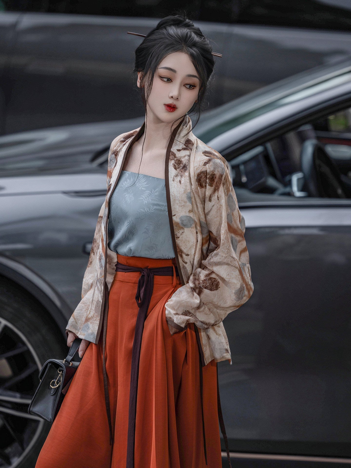 Song Dynasty Modern Hanfu Winged Sleeve Top or Sleeveless Vest - Withered Flowers 枯木生花 (Preorder)
