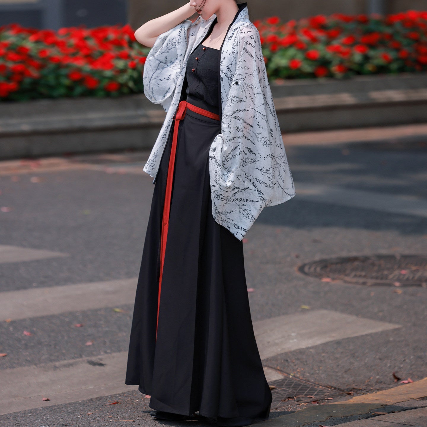 Xuan Mo | Modern Chinese Pleated Hanfu Set with Elastic Waist Song Style Pants