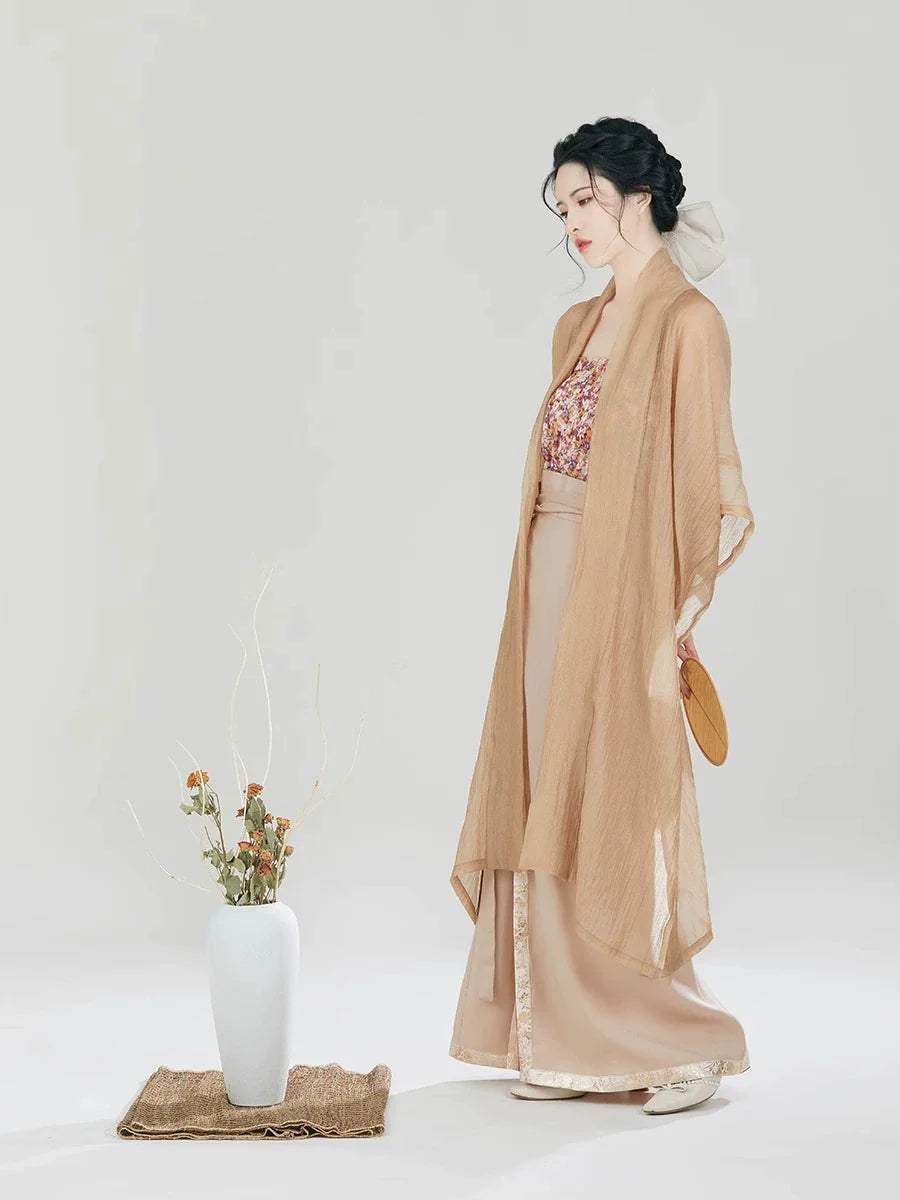 Song Dynasty Modern Hanfu Set with Changgan Temple Beizi and Spiral Skirt - Fog Flower 雾花 (Preorder)