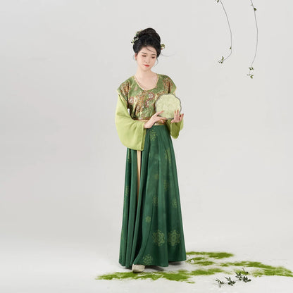 Tang Dynasty Modern Hanfu Set with Beizi Overlay & Flowing Eight-Panel Skirt - Weiyang 未央 (Preorder)