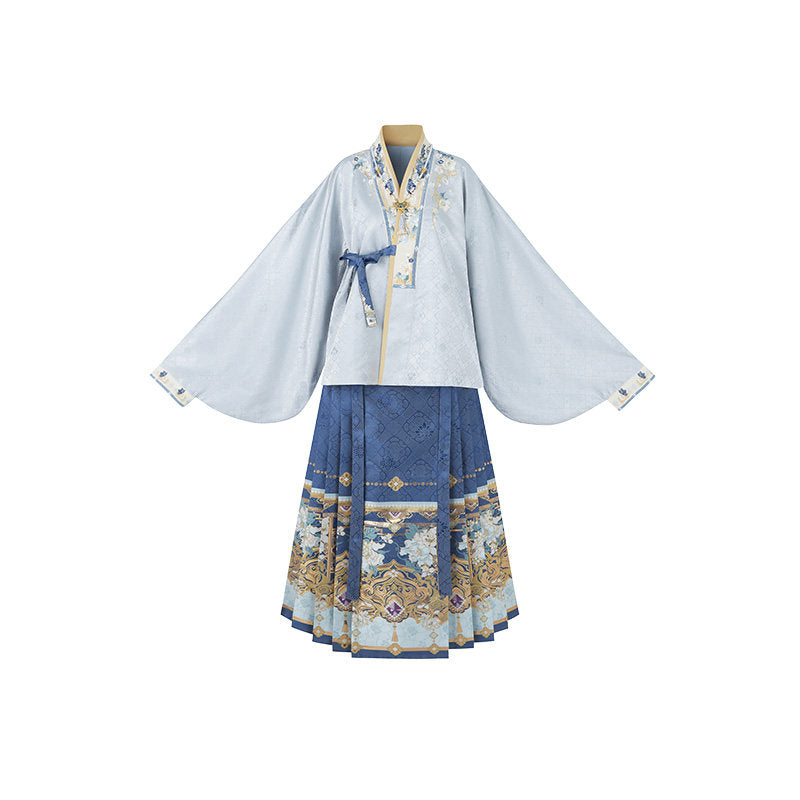 Ming Dynasty Winter Hanfu Set with Embroidered Mamian Skirt | Octagonal Vista 八角景