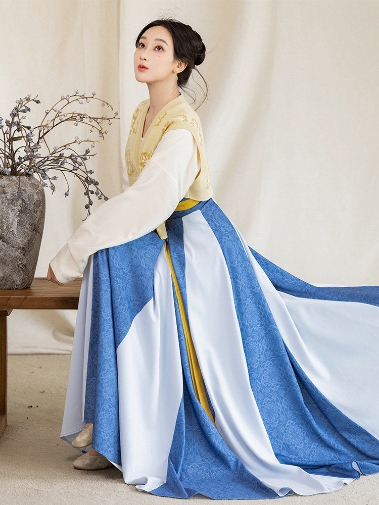 Tang Dynasty Modern Hanfu Beizi Vest and Twelve Panel Wrap Skirt - Taiping 太平 (Preorder)