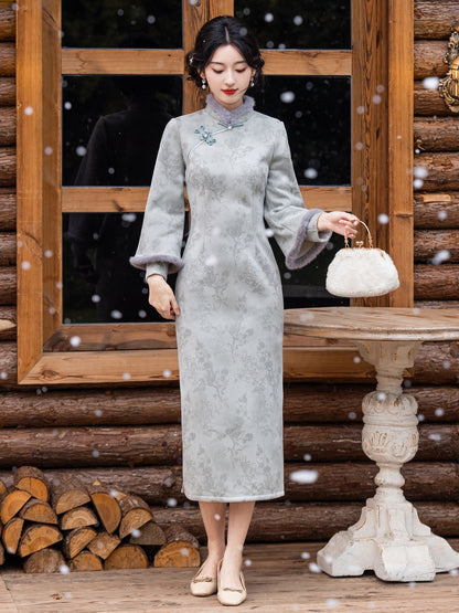 Long Sleeve Fur Trim Midi Qipao | Stardust