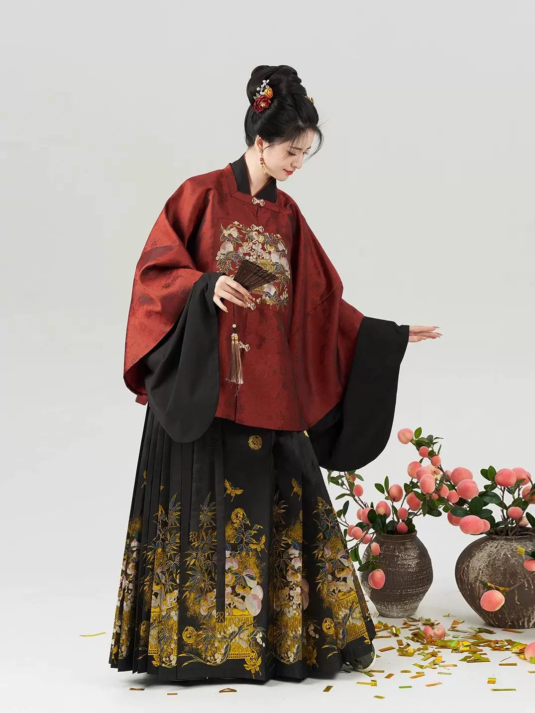 Ming Dynasty Modern Hanfu for Chinese New Year Festivals - Jade Peach Spirit 玉桃灵