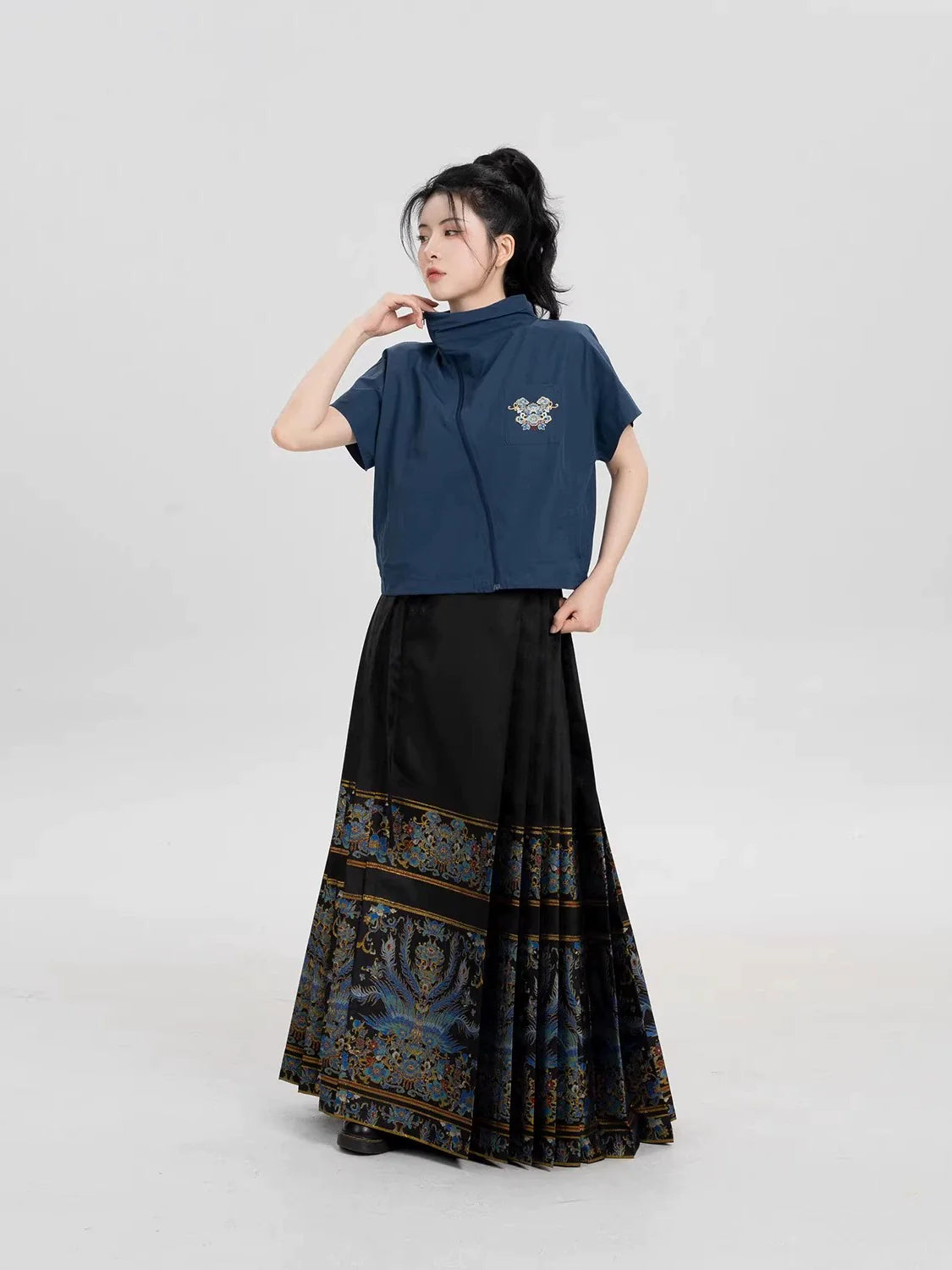 Ming Dynasty Modern Hanfu Mamianqun Outfit - Bingzhi 秉知