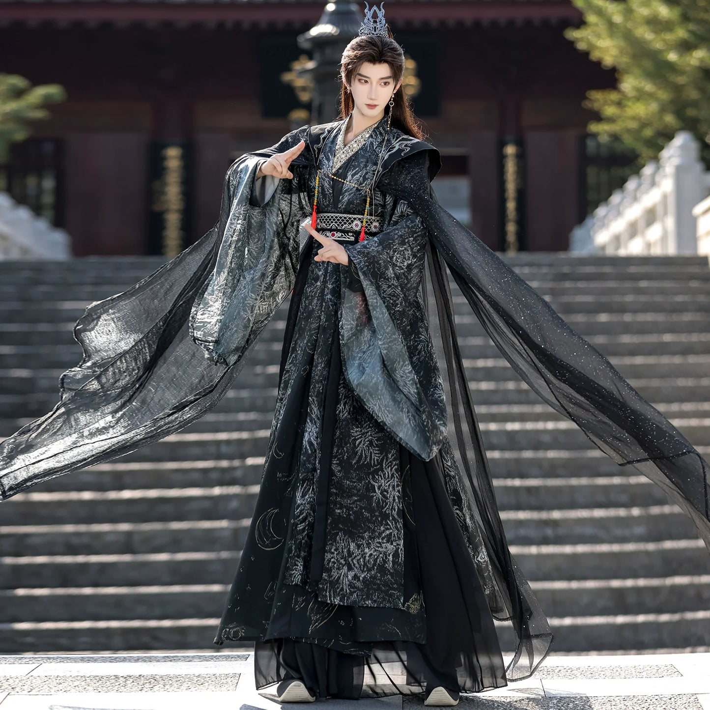 Night Ink Sovereign 夜墨青王 - Unisex Hanfu Cloak Robe in Dark Immortal Style, Song-Inspired Chinese Outfit
