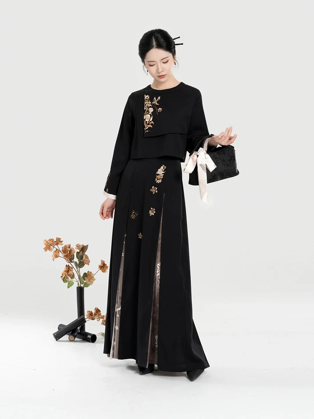 New Chinese Style Women Phoenix & Floral Embroidered Jacket with Three Pleat Skirt - Xulan 叙兰 (Preorder)