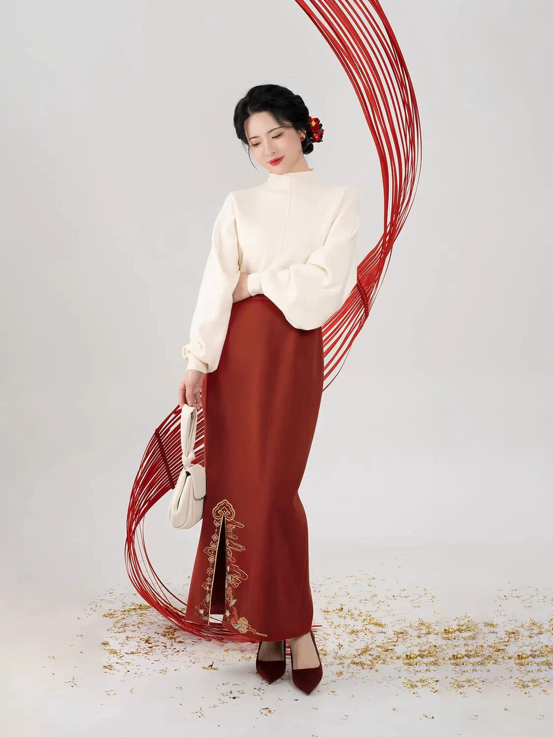 Song Dynasty Modern Hanfu Set with Jacket and Long Slit Skirt - Rich Flowers 有钱花 (Preorder)