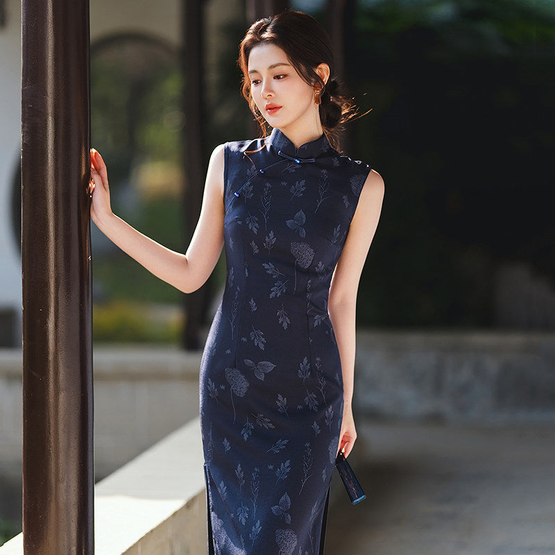 Sleeveless Floral Midi Cheongsam | Deep Sea