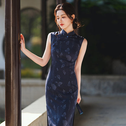 Sleeveless Floral Midi Cheongsam | Deep Sea