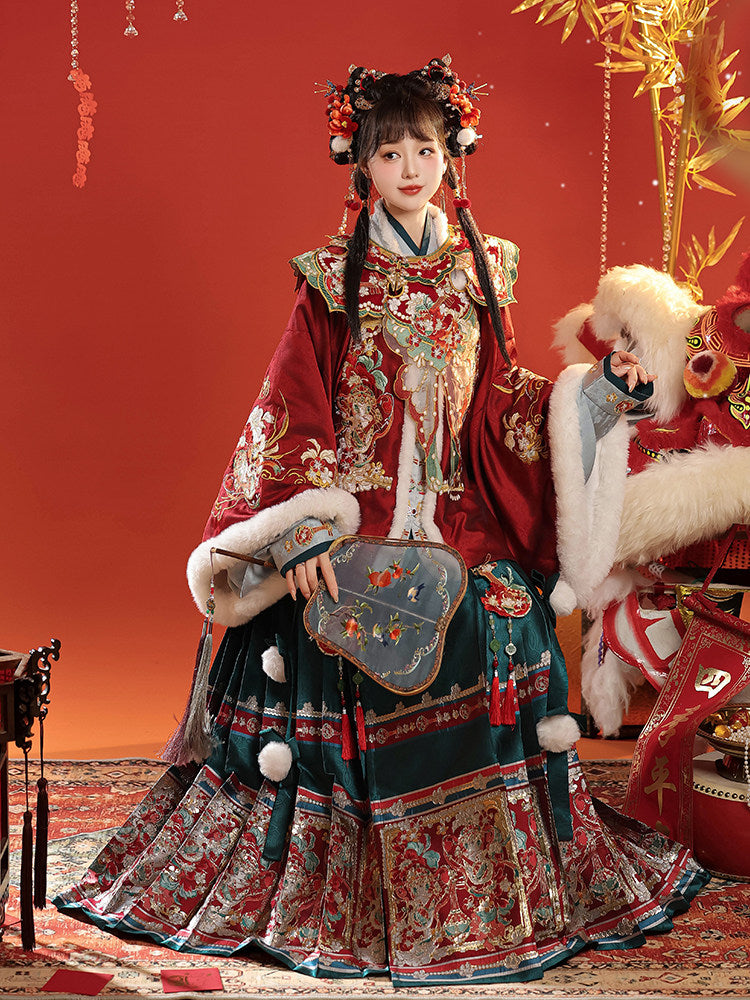 Ming Dynasty Chinese New Year Festival Hanfu | Dunhuang Capital 玉京敦煌