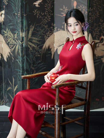 Chinese Wedding Engagement & Tea Ceremony Sleeveless Cheongsam | Jiaren