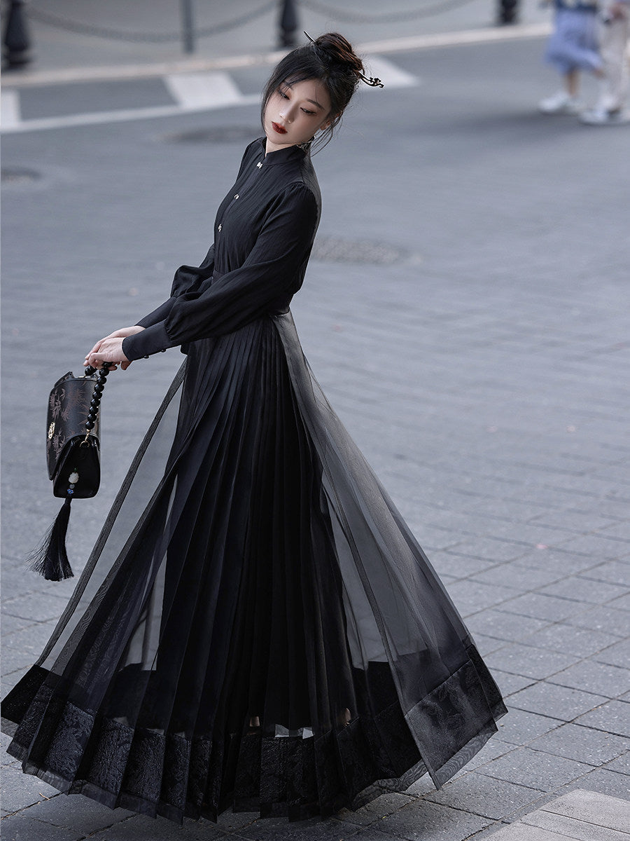 Chinese Long Sleeve Top & Sheer Mamian Skirt Outfit | Oriental Bone 东方骨