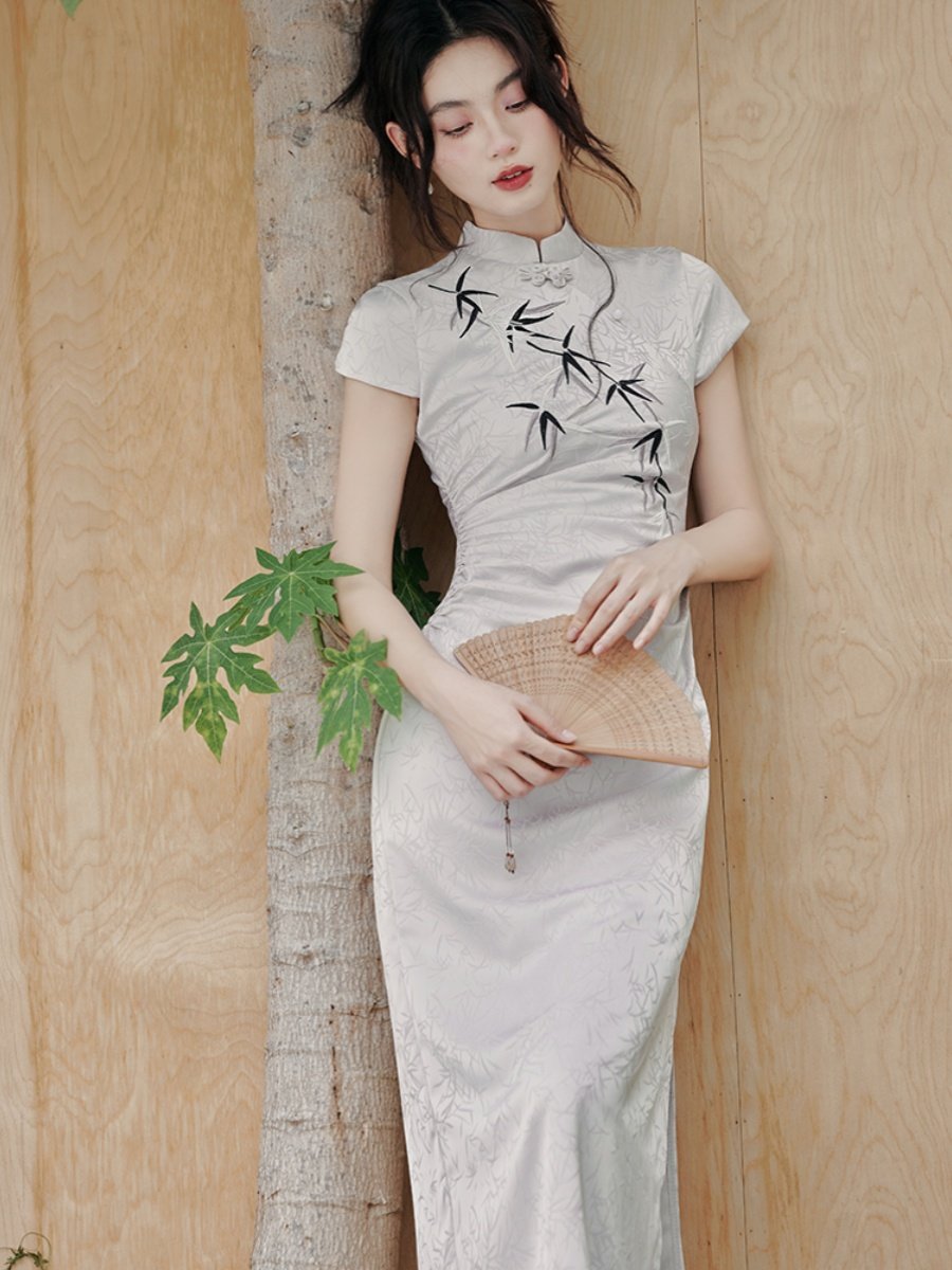 Short Sleeve Midi Cheongsam | Zixiu