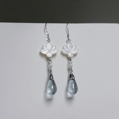 Clear Hibiscus Earrings | Hanfu Jewelry