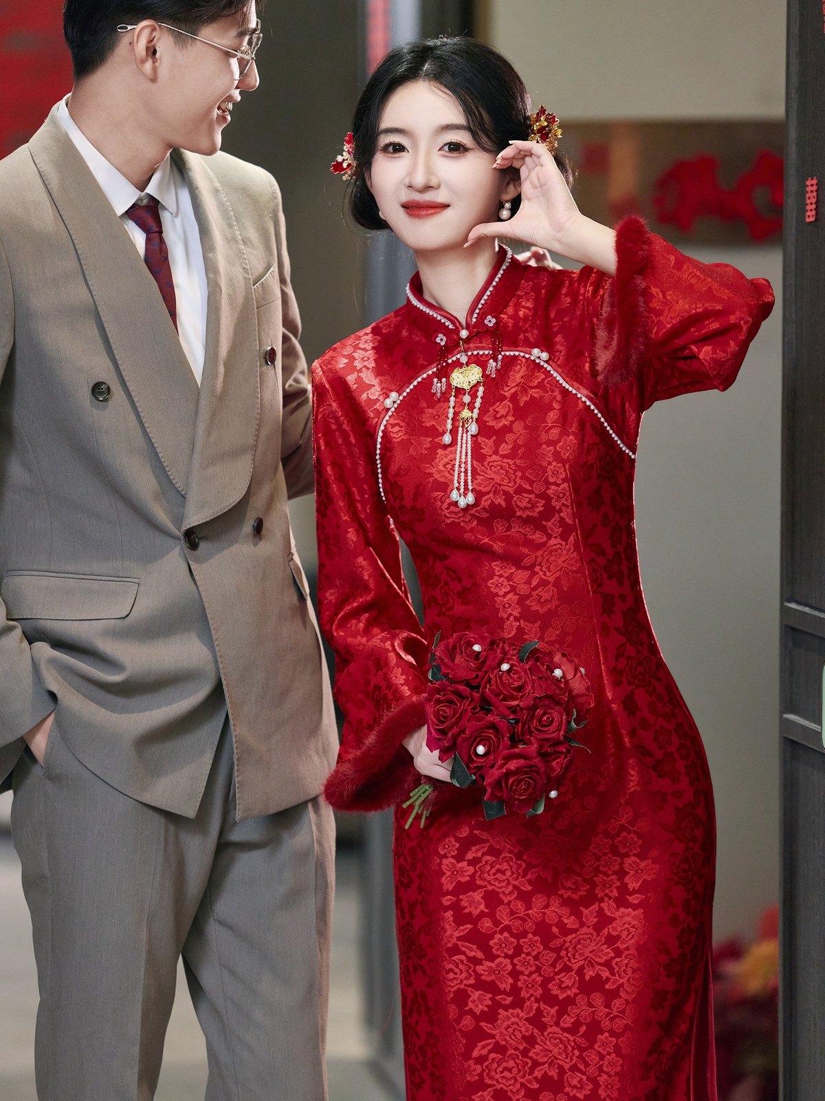 Chinese Wedding Engagement & Tea Ceremony Long Sleeve Cheongsam | Xili