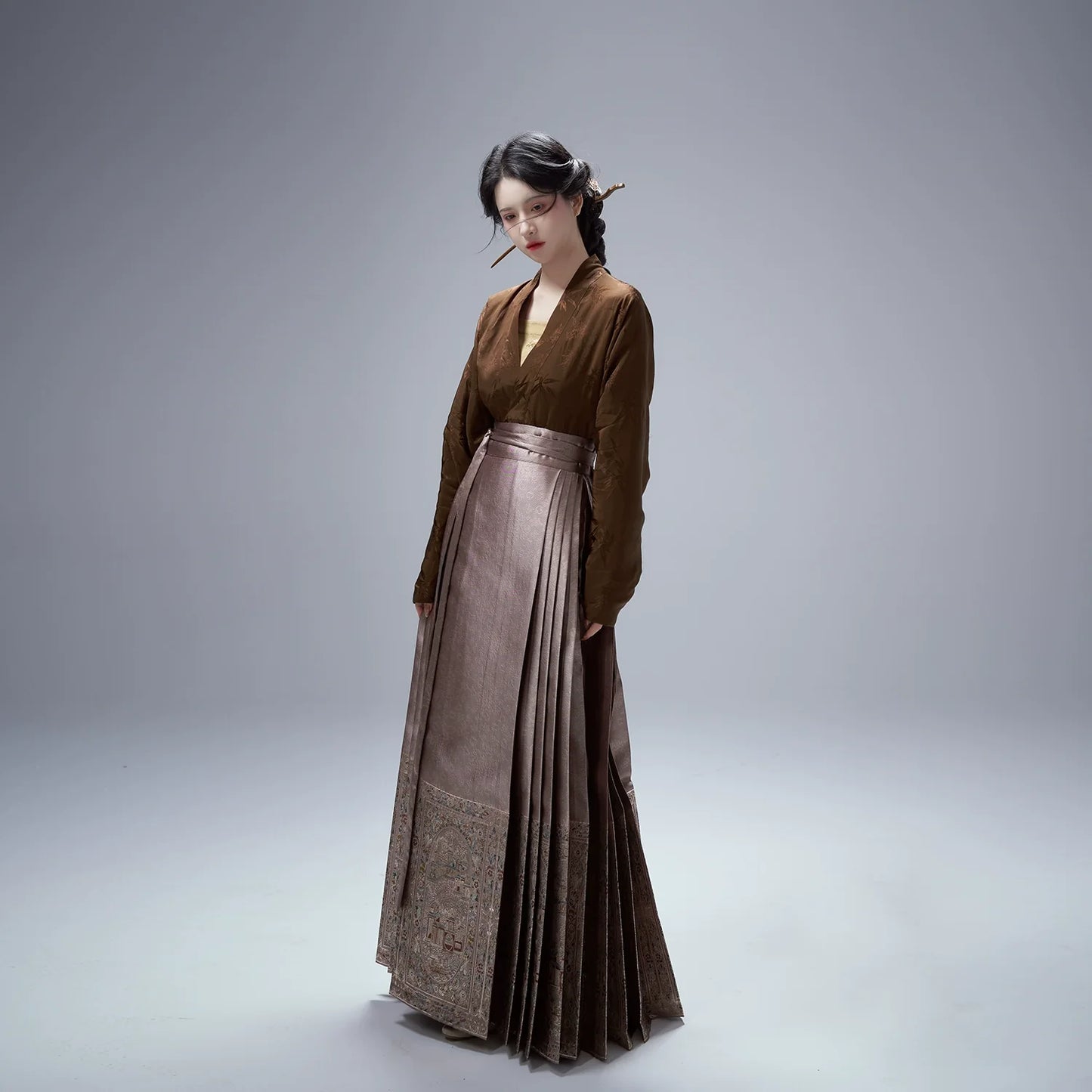 Chinese Blouse & Mamian Skirt Outfit | Wang Kongshan 忘空山