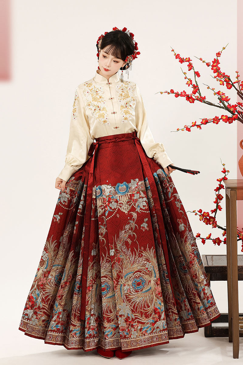 Ming Dynasty Chinese New Year Hanfu | Soulmate 两不凝