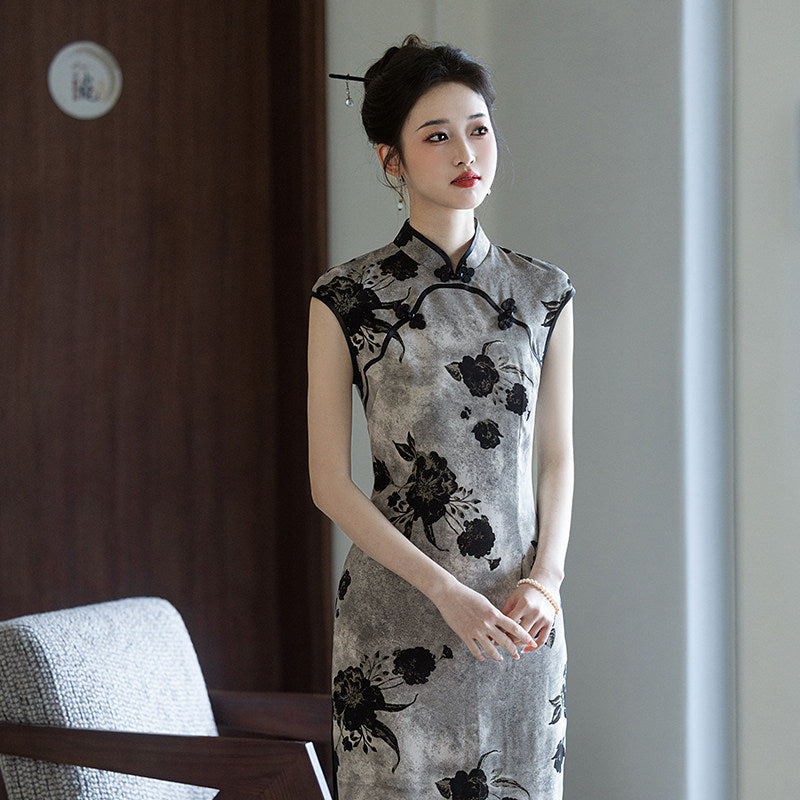 Sleeveless Floral Long Cheongsam | Haifu