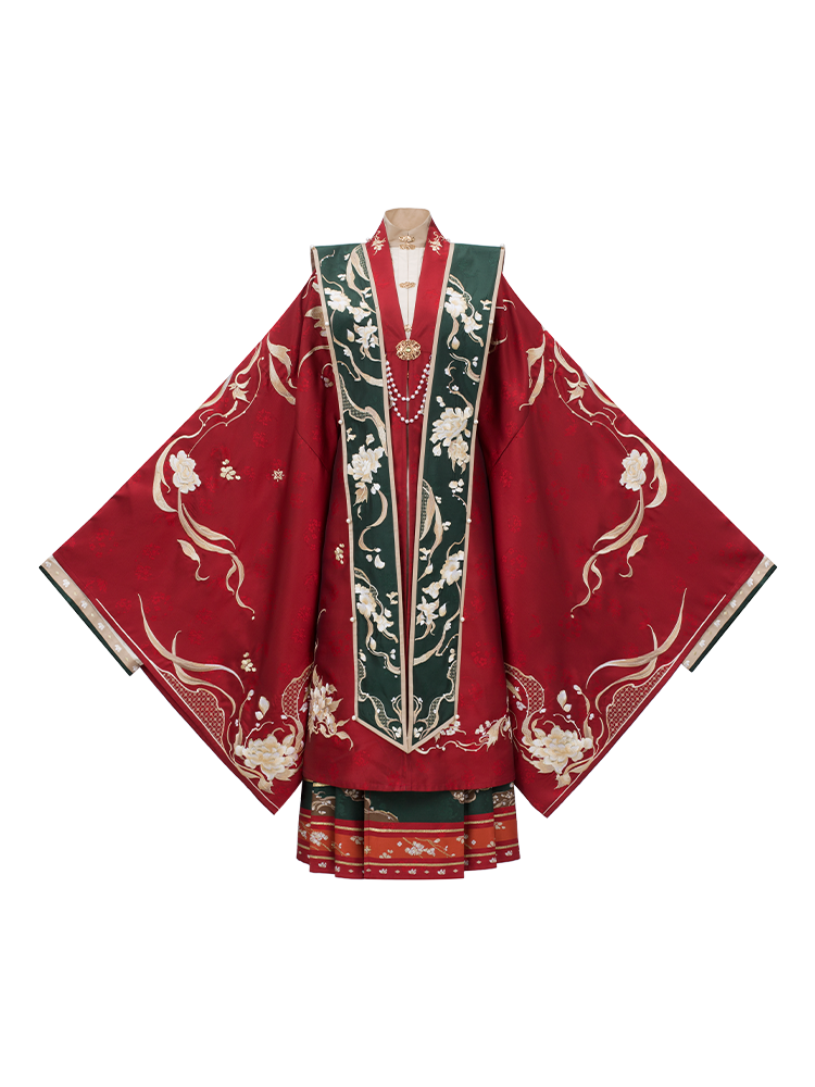 Ming Dynasty Wedding Hanfu Set with Xiapei & Mamian Skirt | Floral Union 花缔良缘