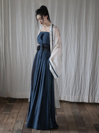 Song Dynasty Modern Hanfu Long Jacket with Wide Leg Pants - Observing Mist 观雾 (Preorder)