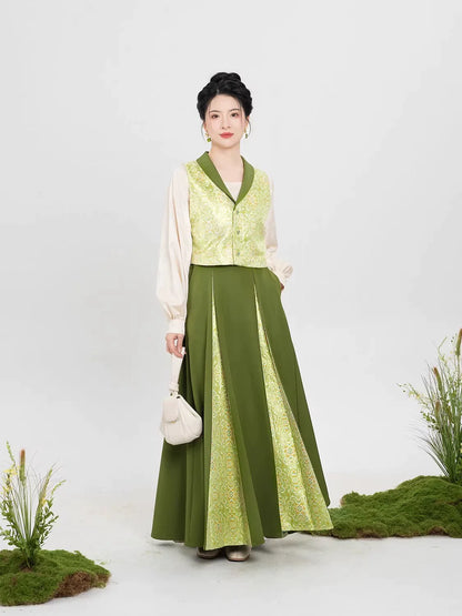 Song Dynasty Modern Hanfu Set with Majia Vest and Three Pleat Skirt - Cuiyin 翠茵 (Preorder)