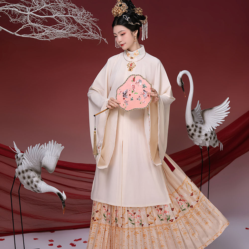 Ming Dynasty Floral Embroidered Bridal Hanfu Set with Xiapei | Phoenix Courtship 凤求凰