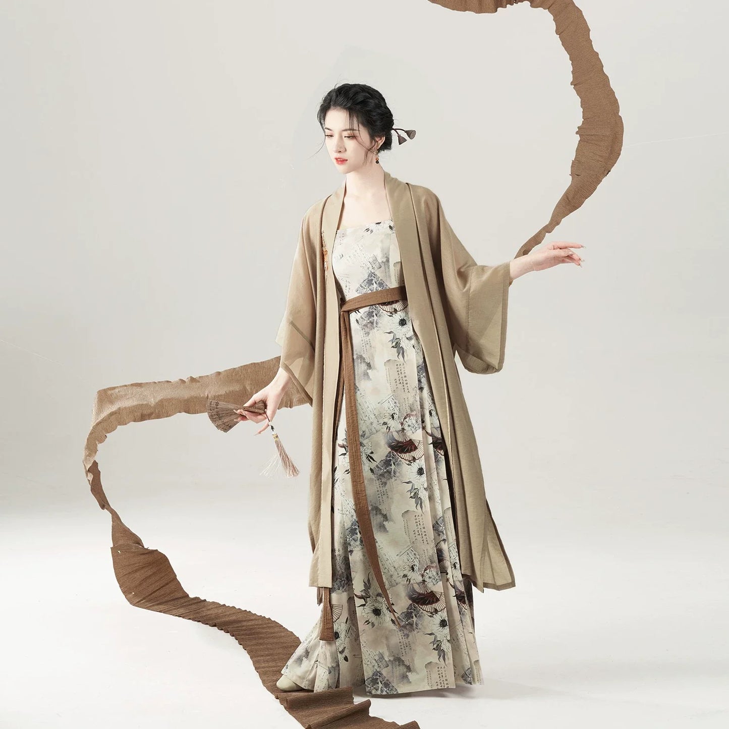Song Dynasty Modern Hanfu - Old Book Ink 旧书墨染 (Preorder)
