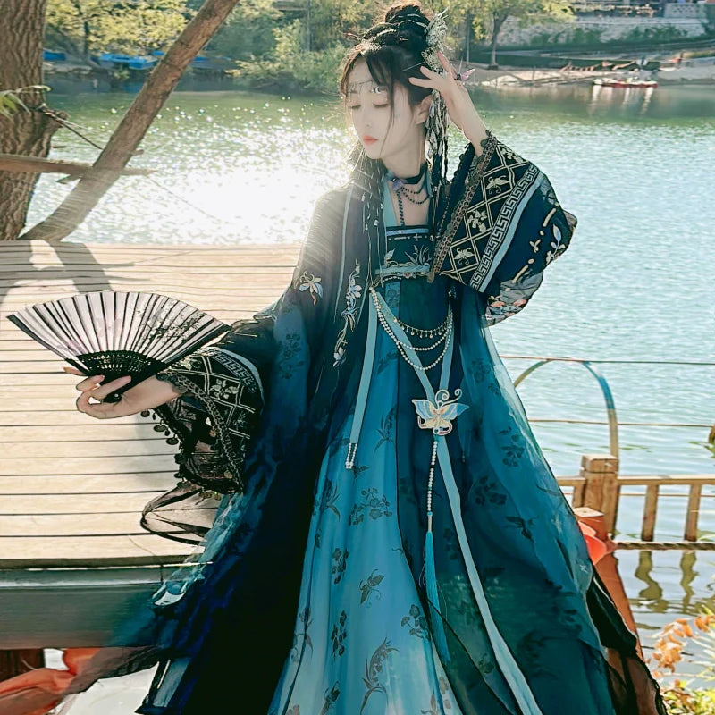 Butterfly Gu 蝶蛊 - Tang Dynasty Style Qixiong Ruqun