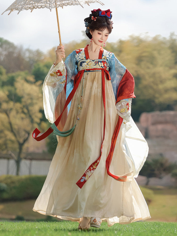 Bai Yuxue | Tang Dynasty Qixiong Ruqun Hanfu Outfit