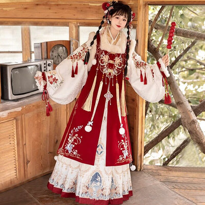 Ming Dynasty Chinese New Year Festival Hanfu | Little Deity 小神仙
