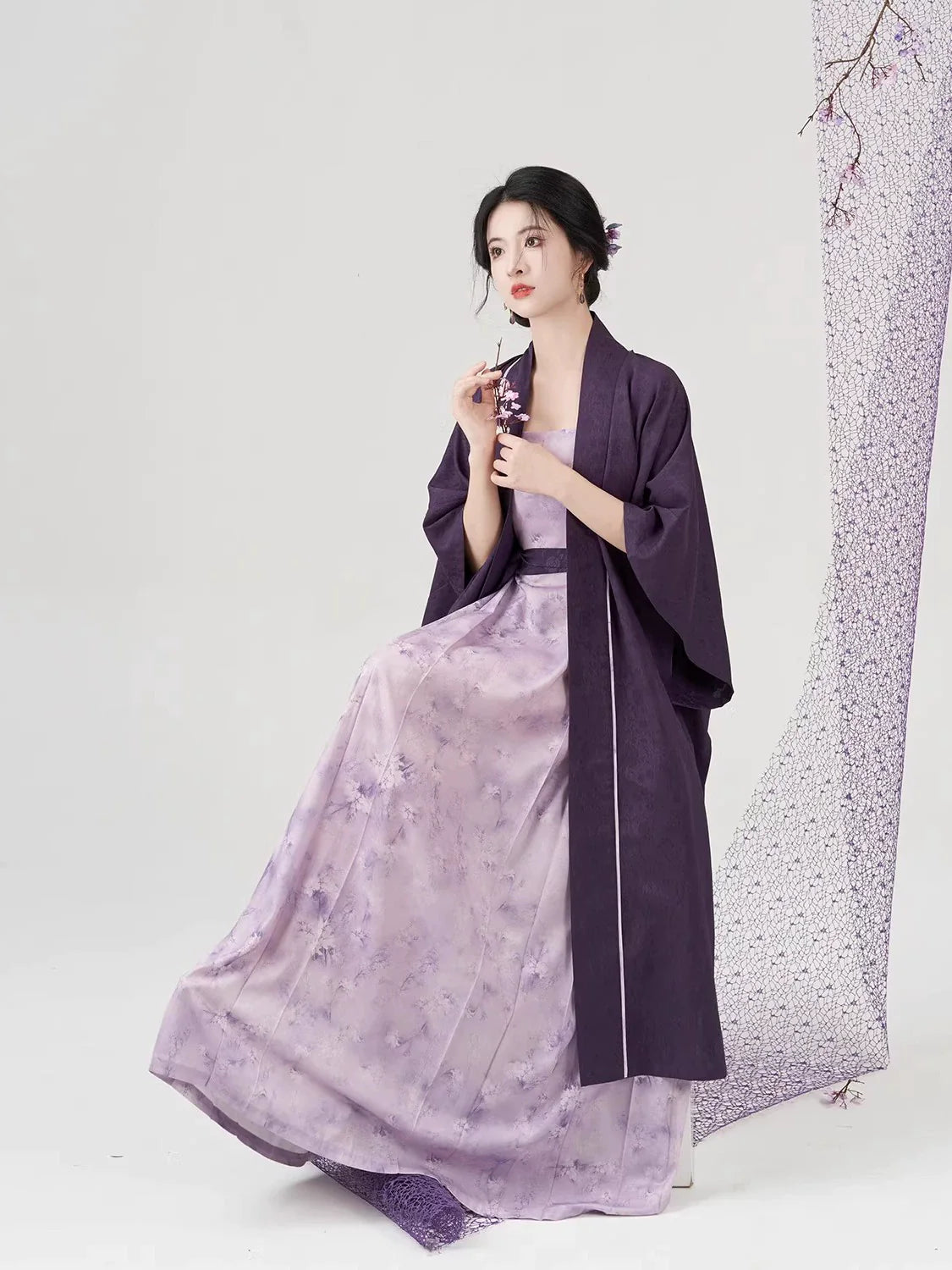 Song Dynasty Modern Hanfu Set with Changgan Temple Beizi and Slip Dress - Flower Date 花有约 (Preorder)