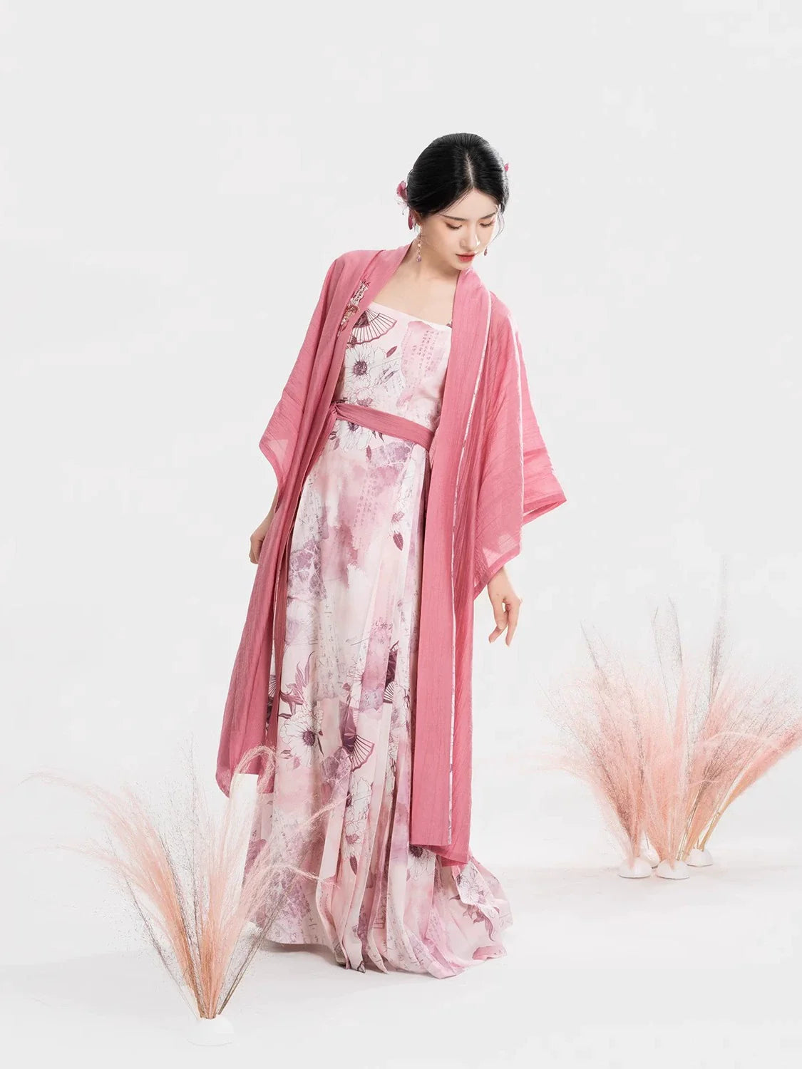Song Dynasty Modern Hanfu Set with Changgan Temple Beizi and Mamian Slip Dress - Hongfu 红芙 (Preorder)