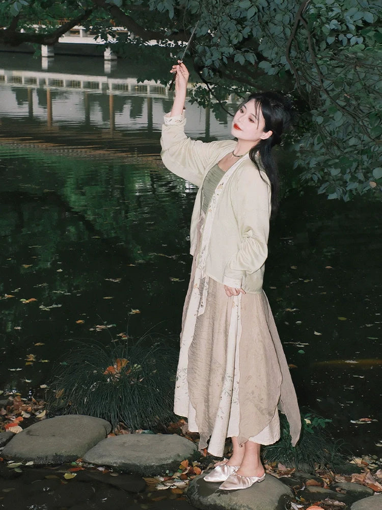 Pine 绿萝 - New Chinese Style Outfit